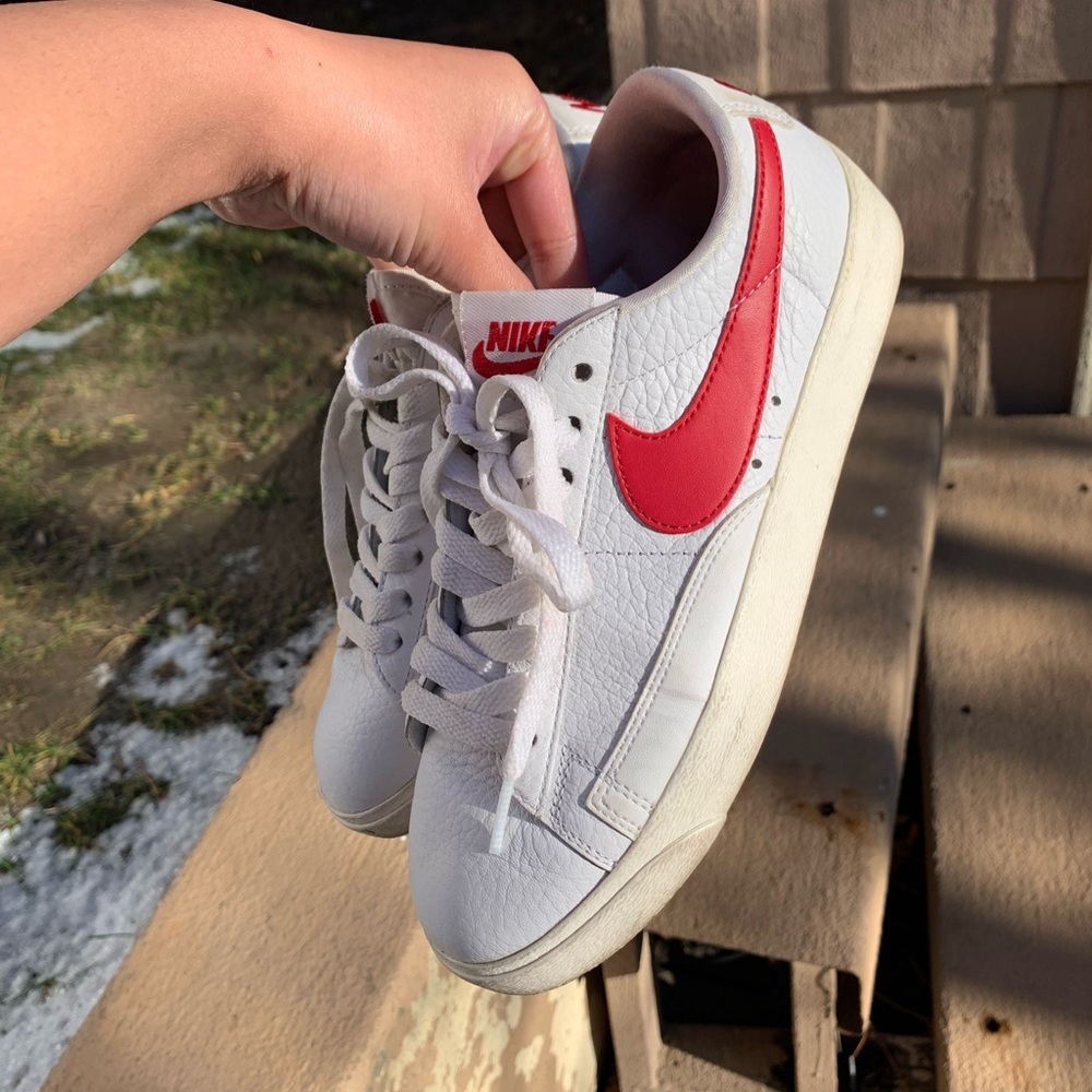 Nike Blazer Low White Red Sneaker